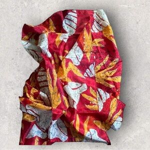 Vintage Echo Sea Shell Scarf 100% Silk Japan Red-Orange Yellow 80’s 90s